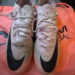 Nike zoom vapor 15 elite soccer cleats size 6.5 men (used)